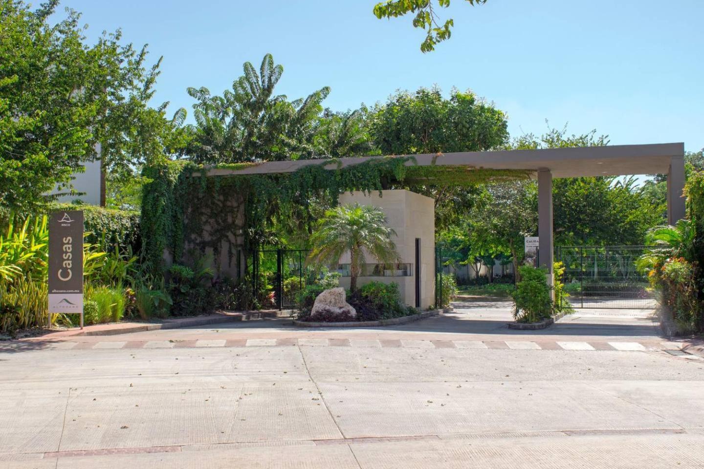 Modern House Surrounded By Nature Merida Luaran gambar